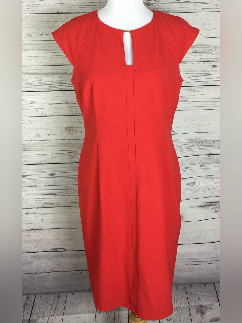 Tahari Arthur S. Levine Red Cap Sleeve Gold Bar Lined Sheath Dress Size 10